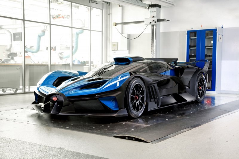 Бугатти Bolide