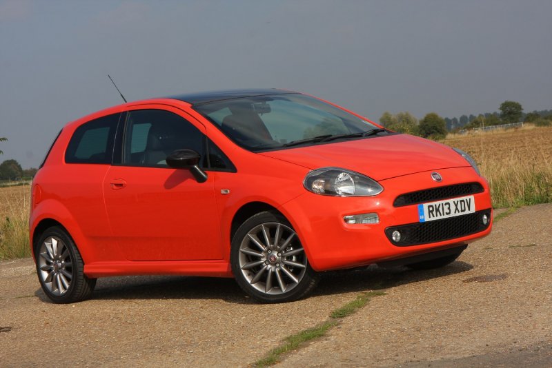 Fiat 2012 хэтчбек