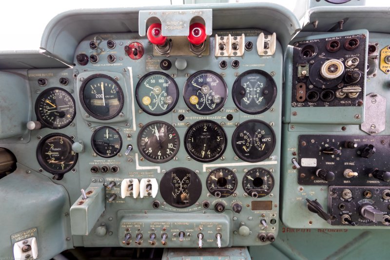Самолет на воздушной подушке АН-14ш