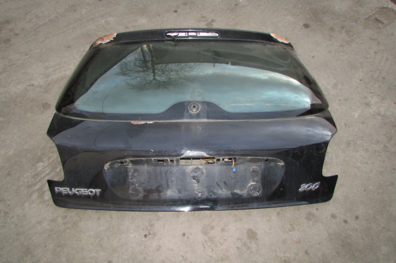 Peugeot 206 1.4 МТ