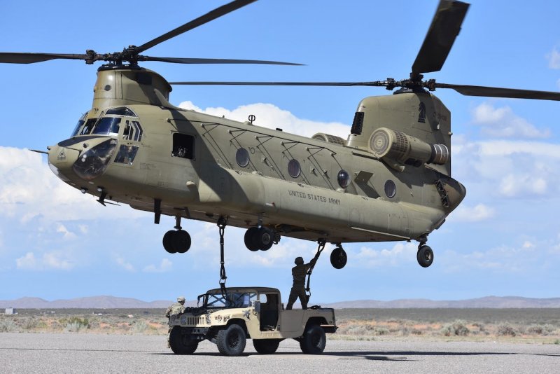 Ch-47 Chinook