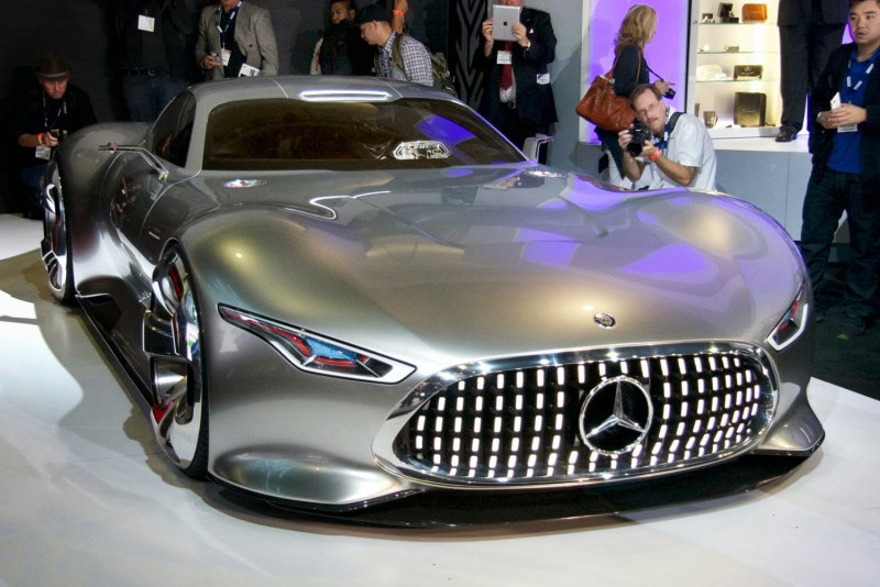 Мерседес 2020 AMG Vision Полицейская