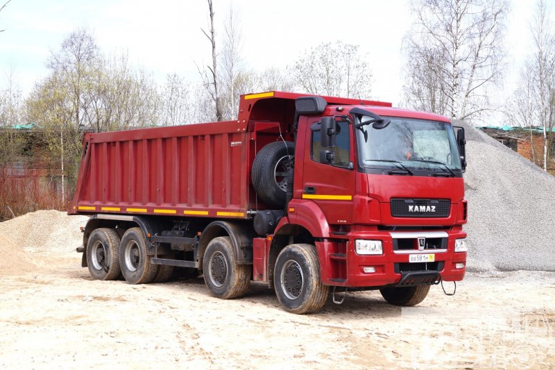 КАМАЗ-65201 (8х4)