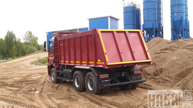 КАМАЗ 6520 Люкс