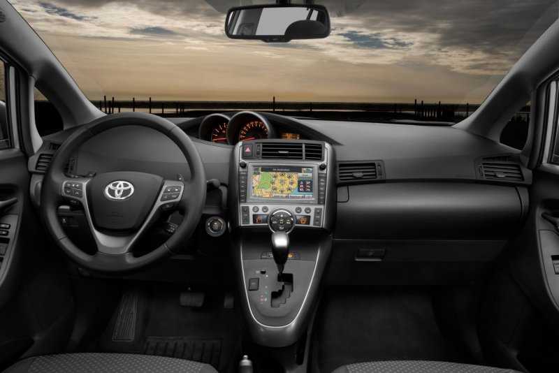 Toyota Verso i 1.8 2009