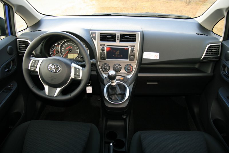 Toyota Verso s 2016