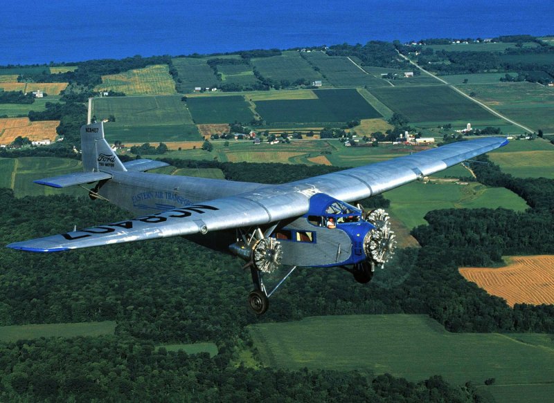 Форд тримотор Ford Trimotor