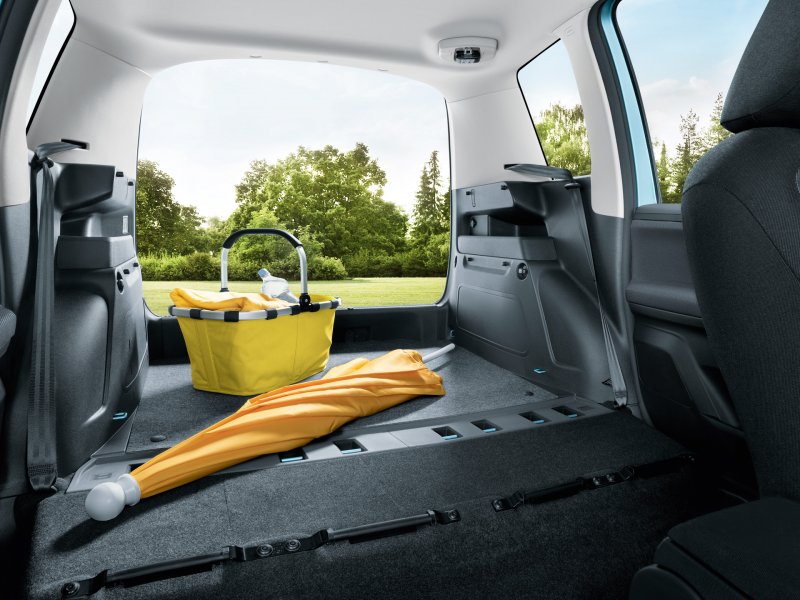 Škoda Roomster салон