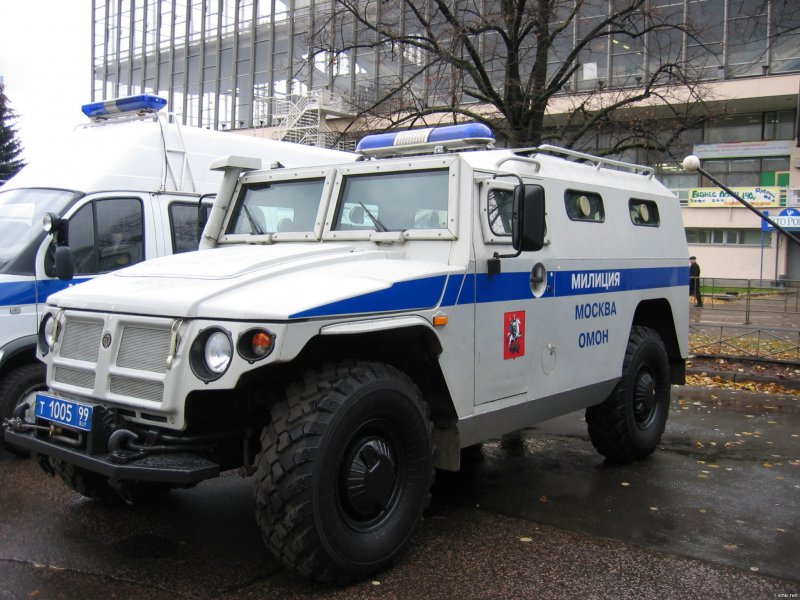 Машина "полиция"