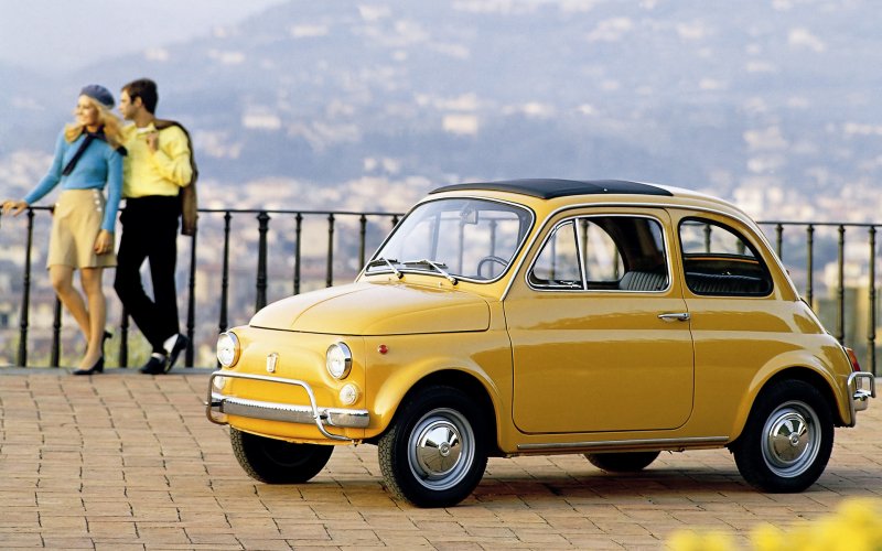 Fiat nuova 500 желтый