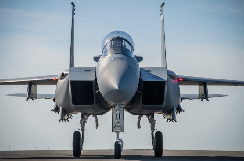 F15 ex истребитель