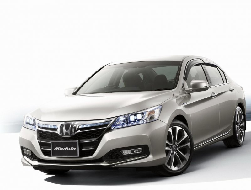 Honda Accord Hybrid 2014
