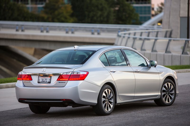 Honda Accord cr6 гибрид