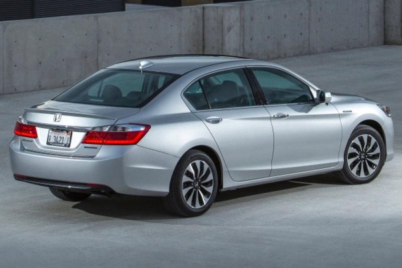 Honda Accord 2015 гибрид