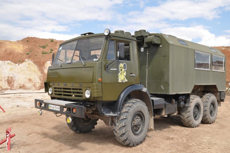 КАМАЗ 43101 вахтовка