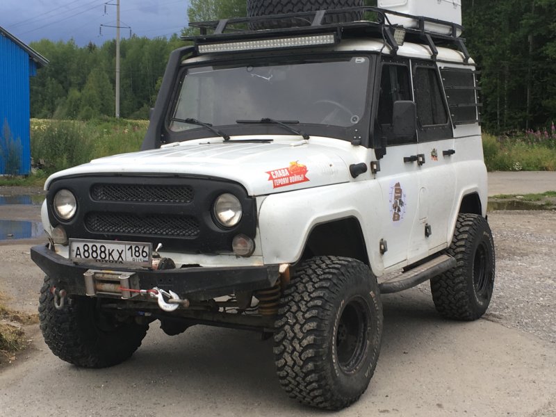 УАЗ Хантер 1