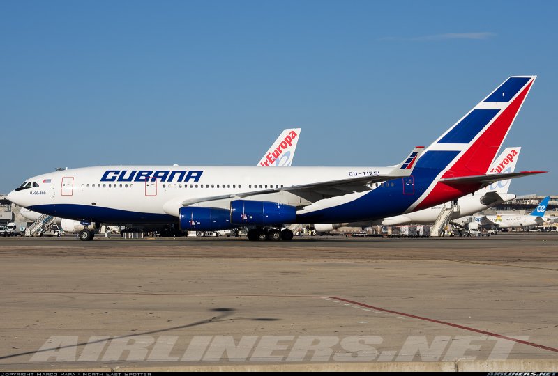 Ил-96 Cubana