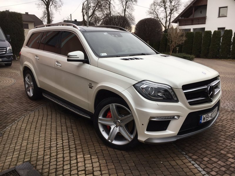 Мерседес-Бенц gl 63 AMG