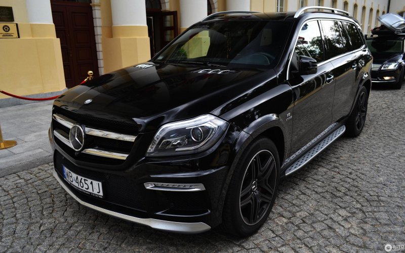 Mercedes-Benz gl 63 AMG