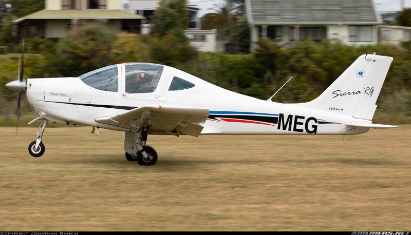 Tecnam 2002