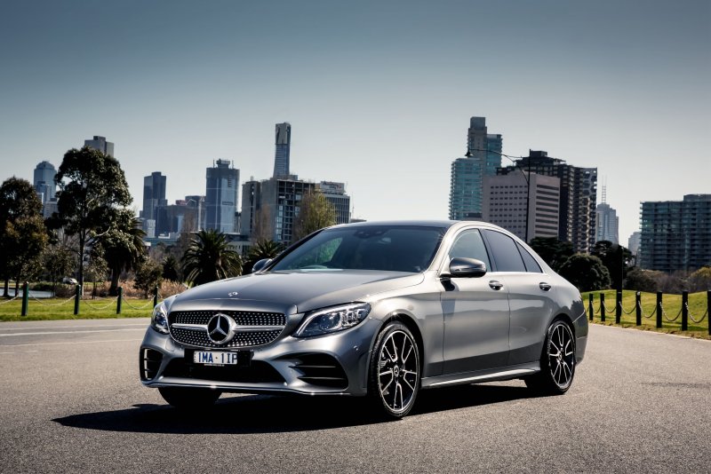 Mercedes-Benz c-class (w205)