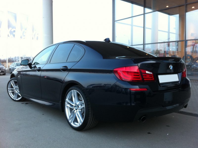 BMW m5 v (f10)