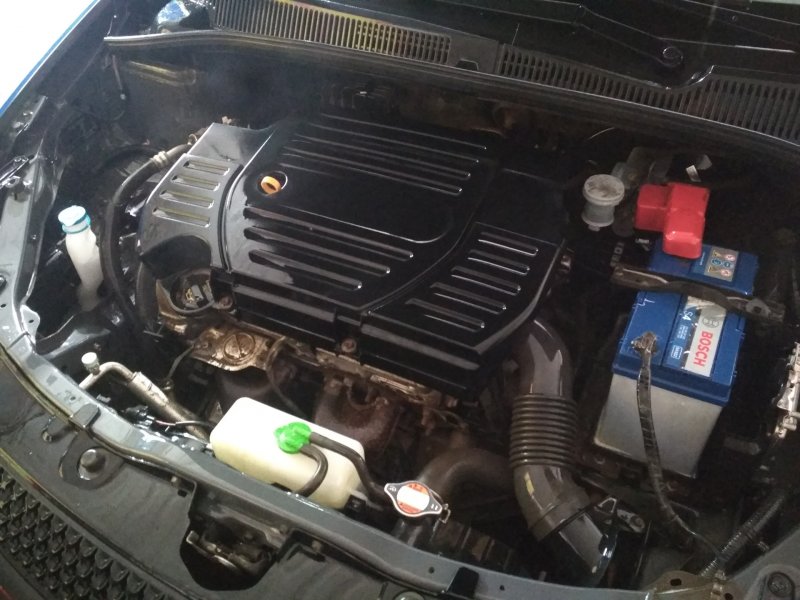 Suzuki sx4 2010 подкапотка