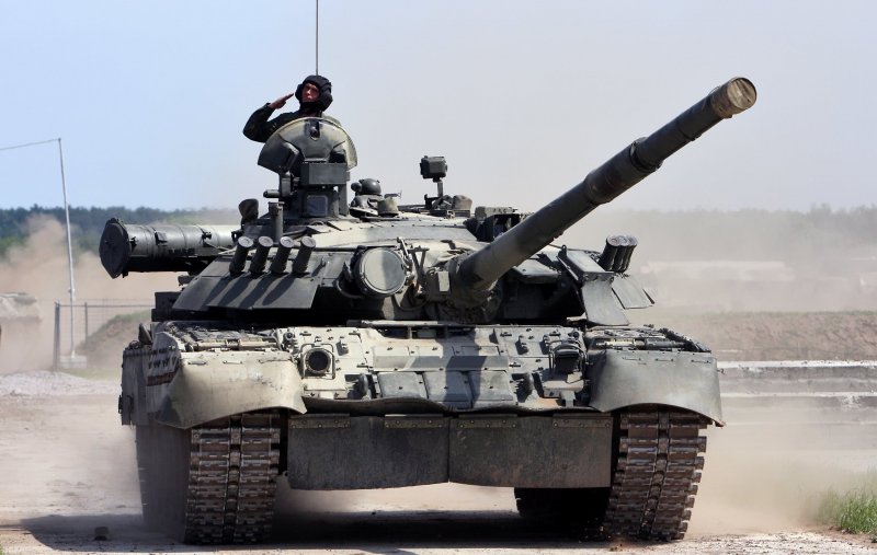 Основной танк т-80у