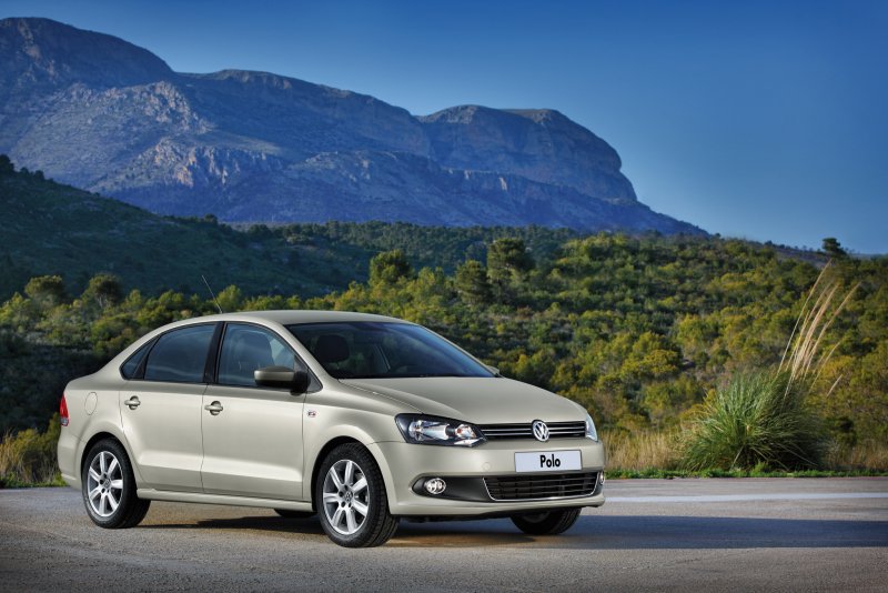 Volkswagen Polo sedan (2010)