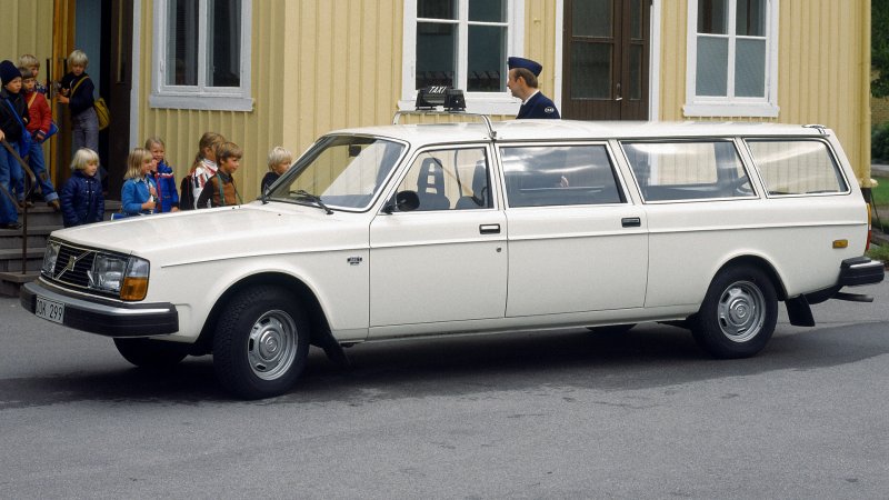 Volvo 245 transfer