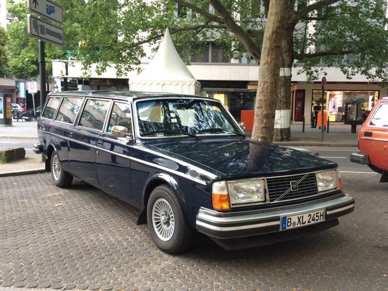 Volvo 245 transfer