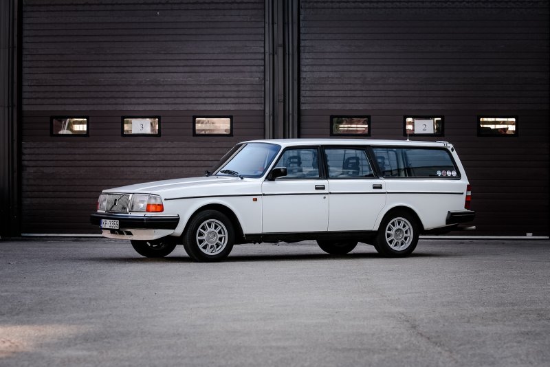 Volvo 240 transfer