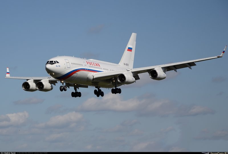 Ил 96 шасси