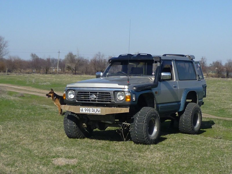 Nissan Safari y60