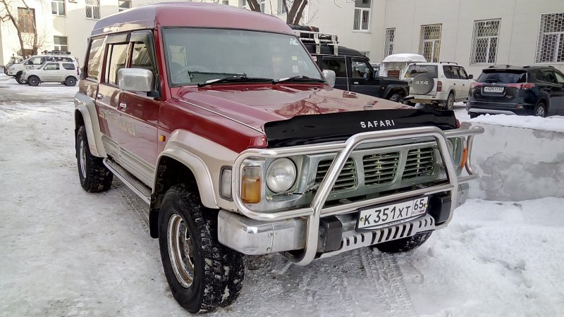 Nissan Safari 1994