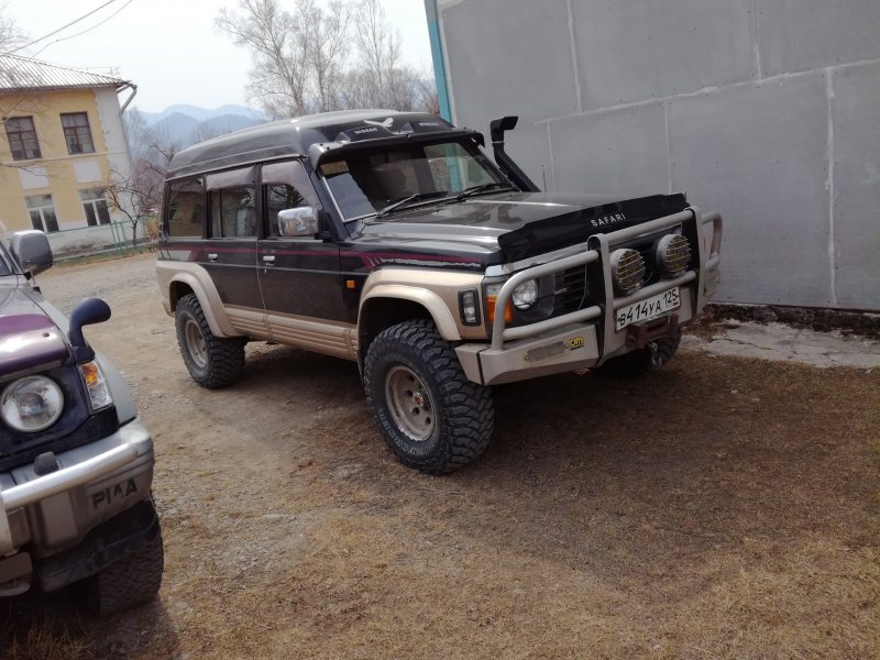 Ниссан сафари 60 дизель 1995 года