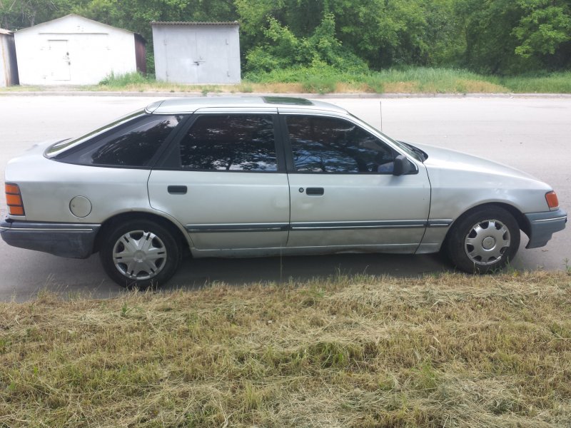 Ford Scorpio 2.0