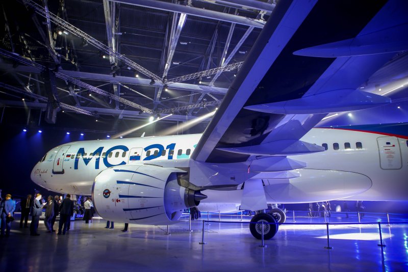 Irkut MC-21-300