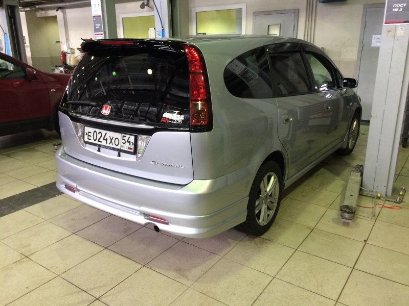 Обвес Honda Stream rn6