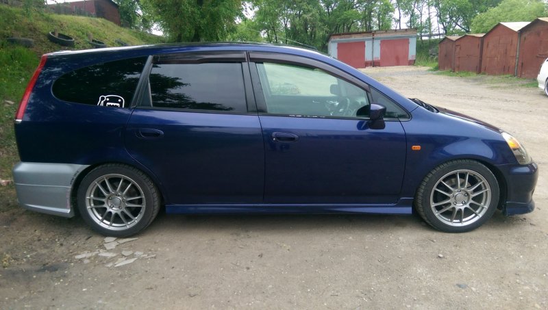 Honda Stream rn1