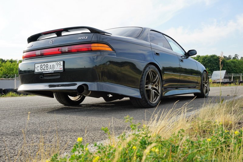Toyota Mark 2 90 кузов