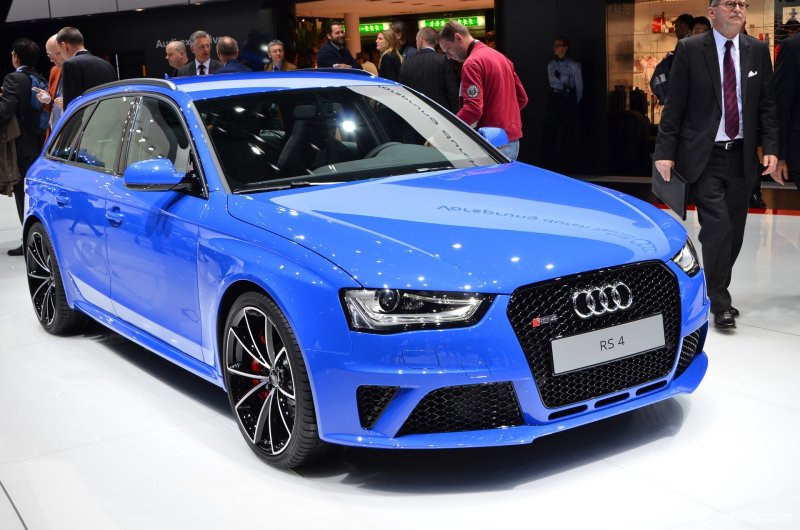 Ауди рс4 Авант 2019