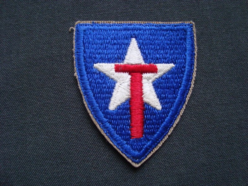 Нашивки военные