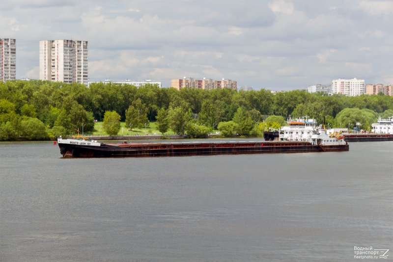 Бухта кирпичная Химкинское водохранилище