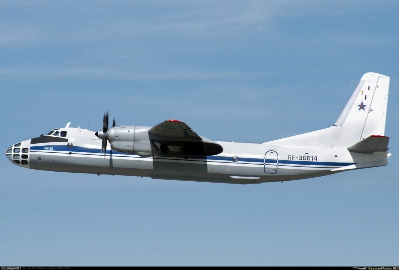 АН-30 фотолюк