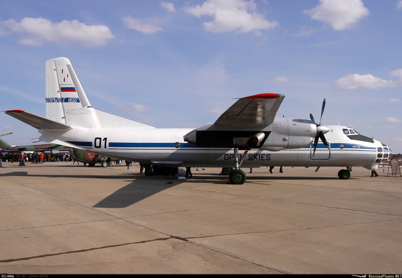 АН-30б открытое небо