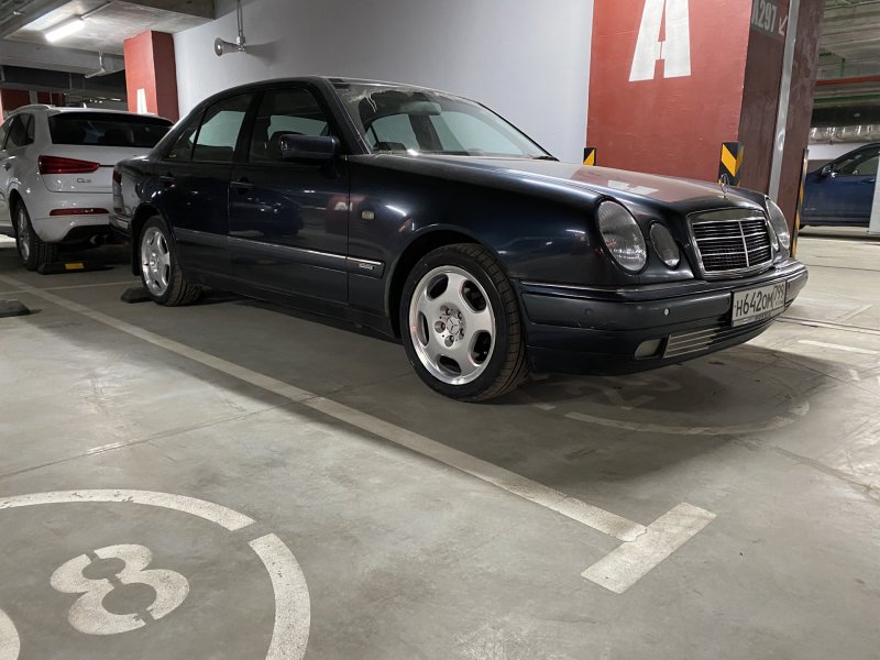 245 45 17 W212 AMG