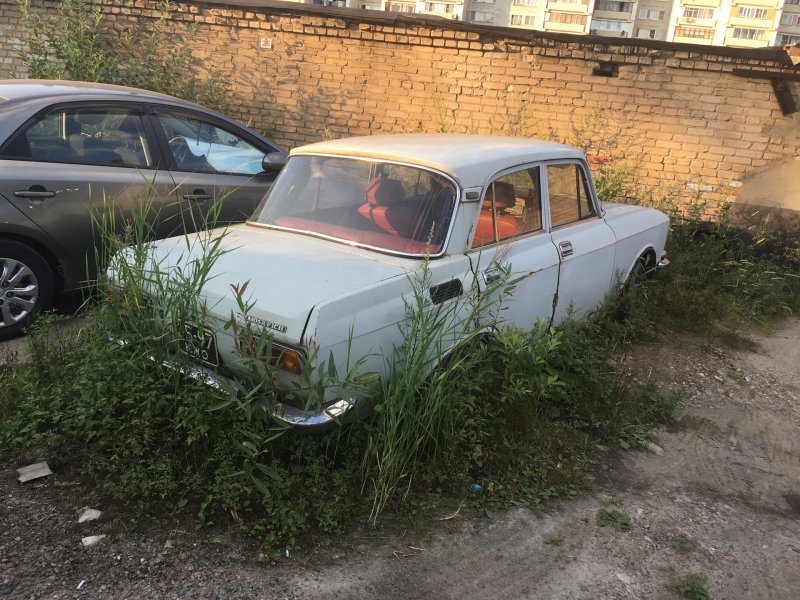 Брошенные машины