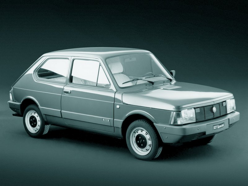 Fiat 1982 года модель седан