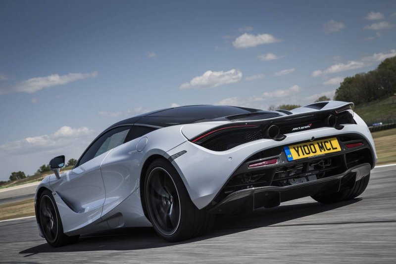 MCLAREN 720s Coupe